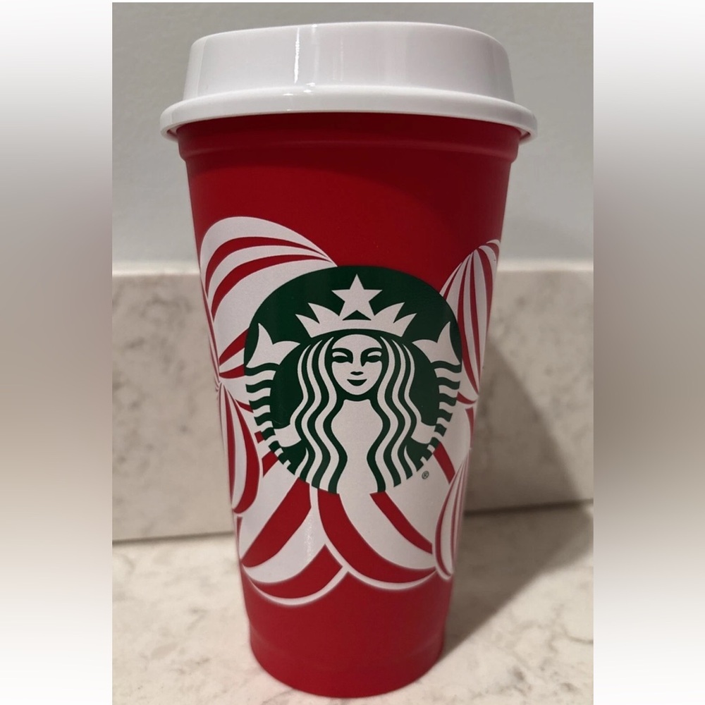 Starbucks Reusable 2024 Christmas cup NEW